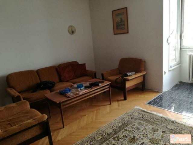 Се продава стан, 59м2 во "Градски Ѕид", Скопје.