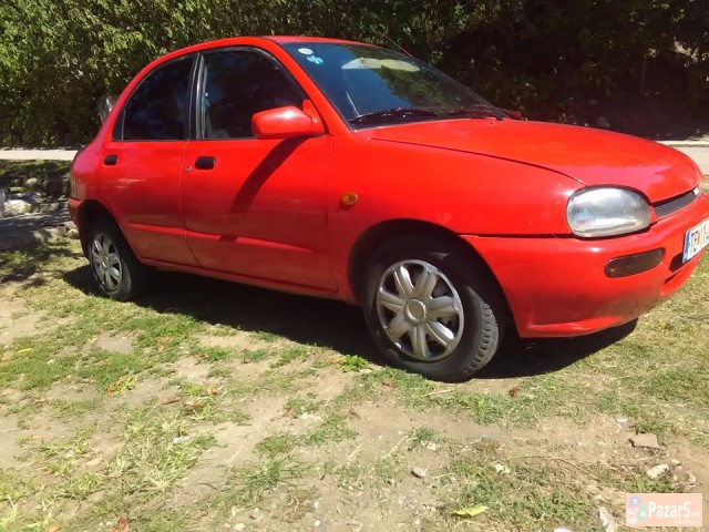 Mazda 121