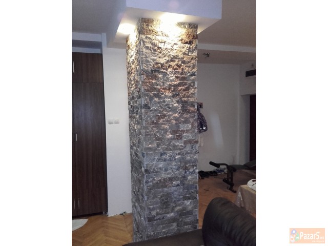 МЕРМЕРНА БУЊА И УКРАСЕ КАМЕН