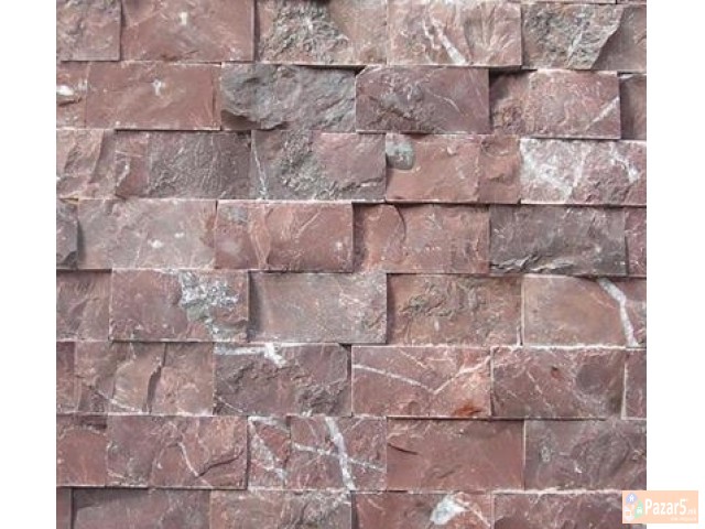 МЕРМЕРНА БУЊА И УКРАСЕ КАМЕН