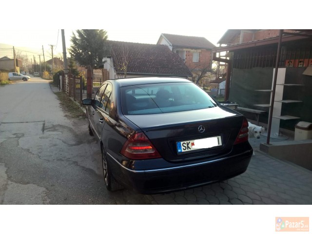 Mercedes C220 
