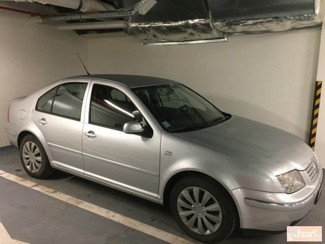 VW Bora 2001, 1.6 cc, 16v, 77 kw, 105 hp so HIGHLI