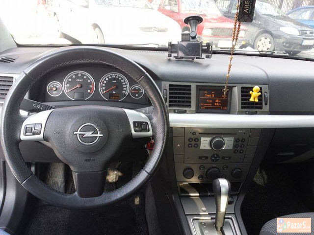 Se Prodava Opel Vectra C 