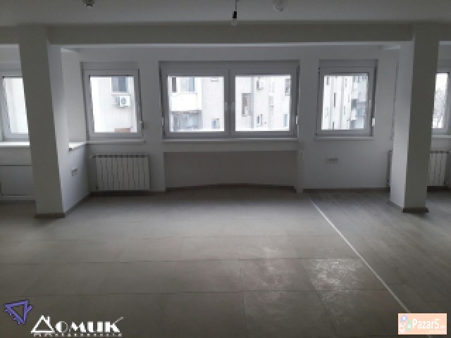 Domik Izdava Deloven Prostor Vo Centar