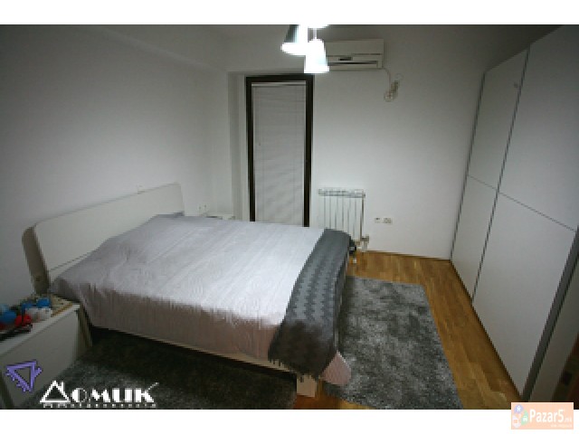 Domik Izdava Lux 3 Soben Stan Vo Centar Kaj Mvr