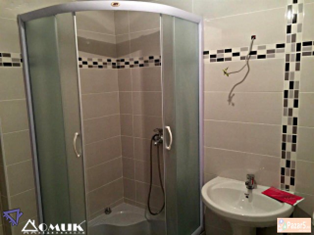 Domik Izdava Deloven Prostor Vo Taftalidze