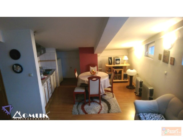 Domik Izdava 3 Soben Namesten Stan Kaj Rampa