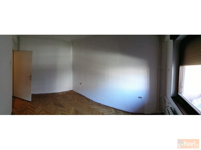 Се продава стан 