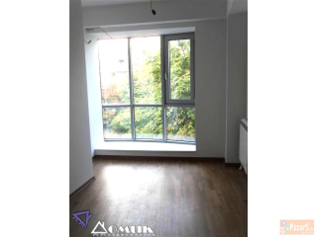 Domik Izdava Ekskluziven Deloven Prostor Kaj Kala