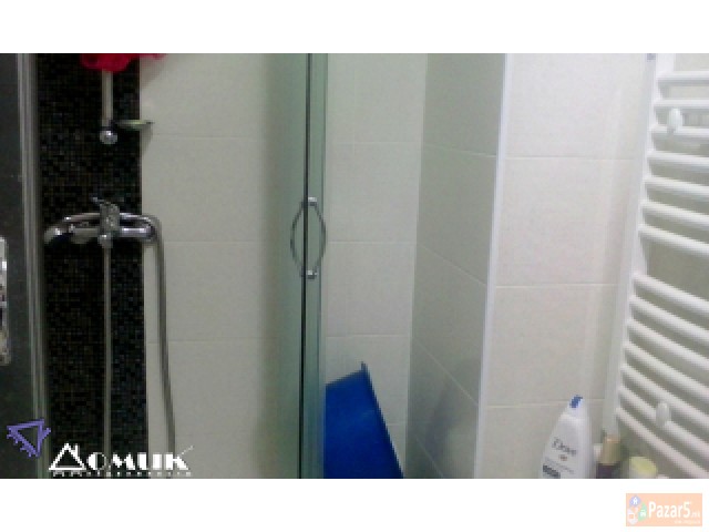 Domik Prodava Nov 2 Soben Stan Vo Aerodrom Pozadi 