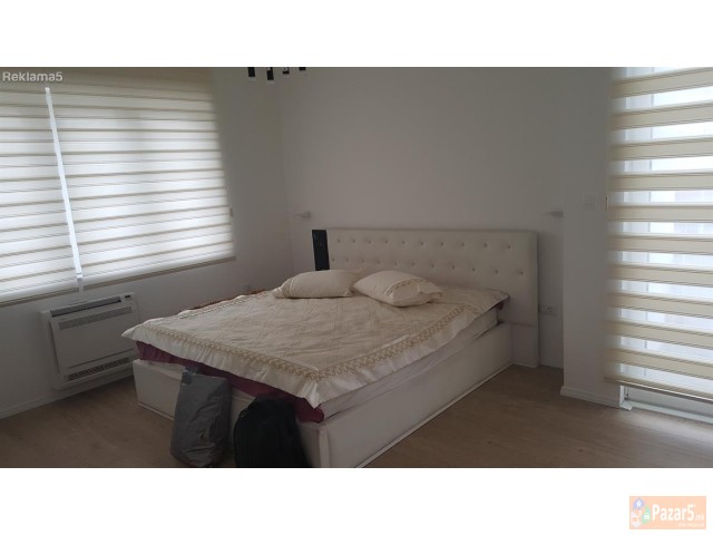 Luksuzno Opremen Stan Vo Centar / Banes Luksoze Ne