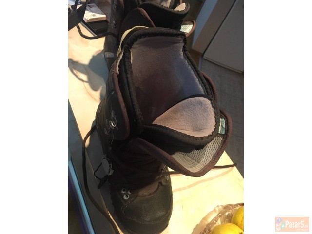 Burton Freestyle Snowboard Cevli Br.41