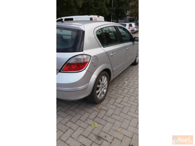 Opel Astra 1.7 Cosmo Full Oprema