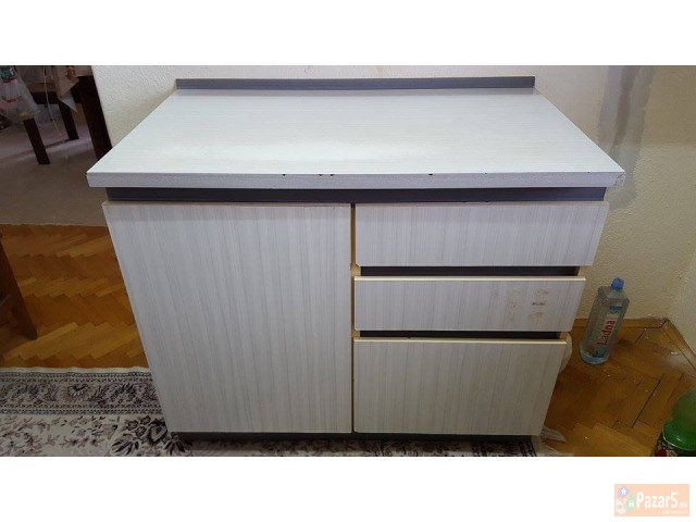 ПРОДАВАМ ЕЛЕМЕНТИ ЗА КУЈНА