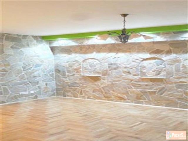 Se Izdava Prazen Stan Vo Centar