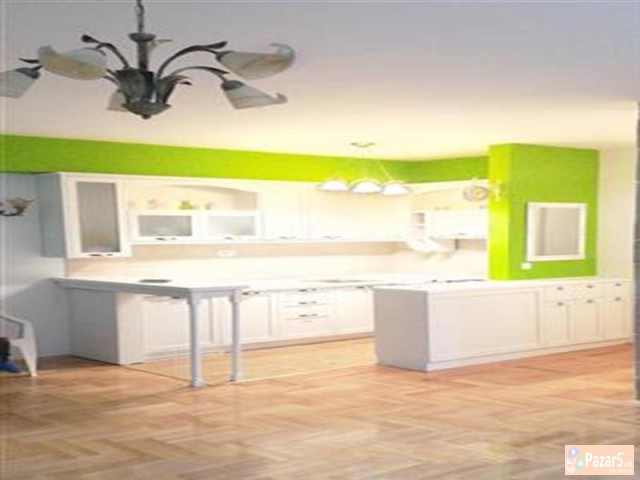 Se Izdava Prazen Stan Vo Centar