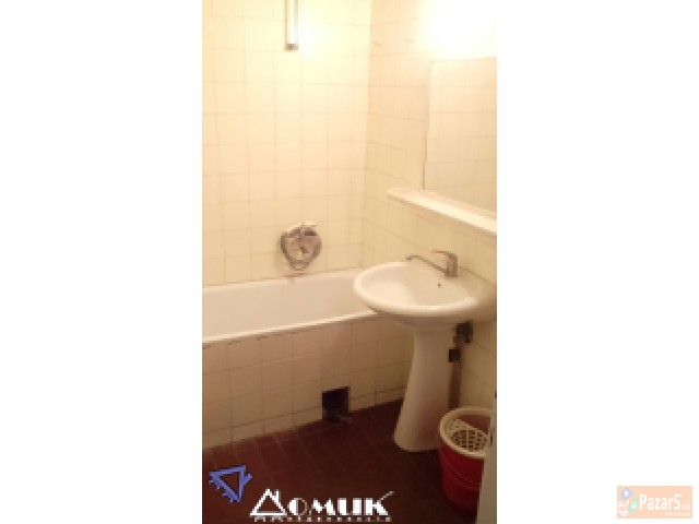 Domik Izdava Deloven Kaj Soboren So Upotrebna Dozv