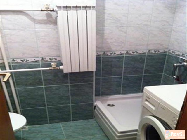 Se Izdava Dvosoben Stan Vo Kapistec