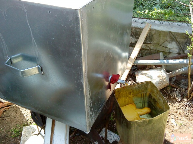 Prodavam Pcelni Semejstva, Topilnik Za Vosok I Pla