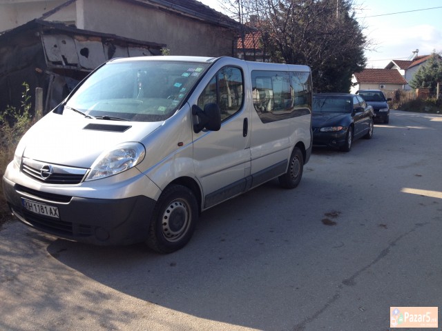 se prodava opel vivaro 2007g