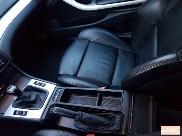 Bmw 320cd 2005god Staklo !