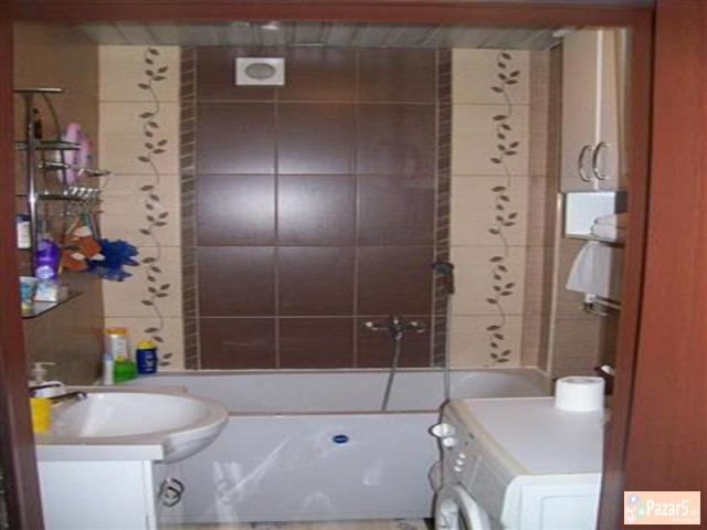 Se Izdava Trosoben Stan Vo Kisela Voda