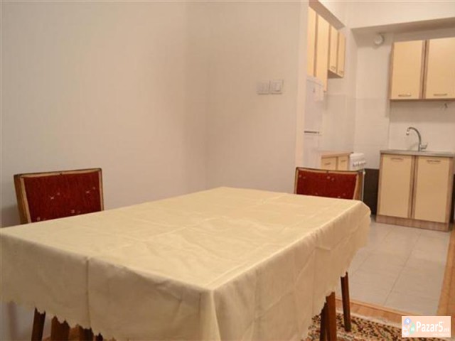 Se Iznajmuva Dvosoben Stan Vo Kozle