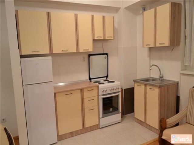 Se Iznajmuva Dvosoben Stan Vo Kozle