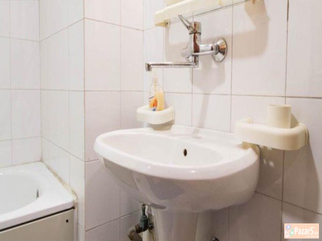 Se Iznajmuva Dvosoben Stan Kaj Nova Zeleznicka