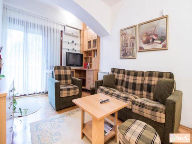 Se Iznajmuva Dvosoben Stan Kaj Nova Zeleznicka