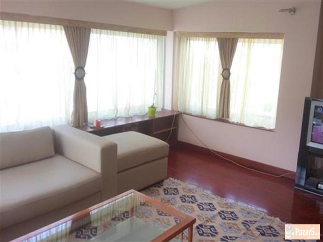 Se Izdava Dvosoben Stan Vo Debar Maalo