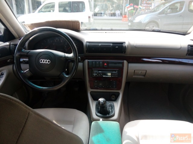 Dobro ZaÇuvan Audİ A4 Avant 1.8