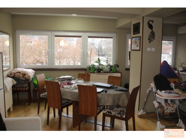 Се продава двособен стан во Кисела Вода