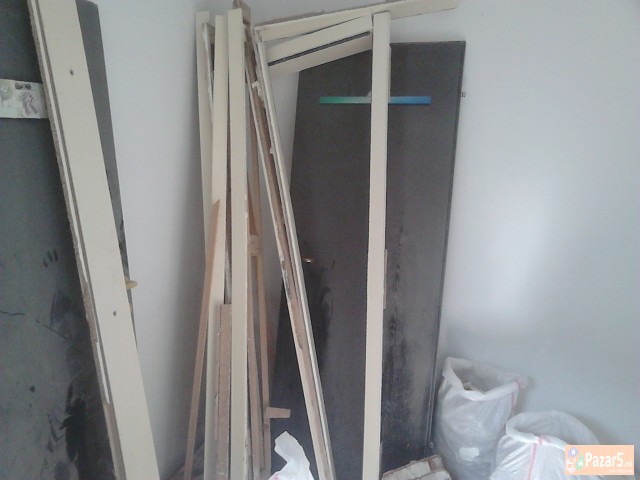 Citam Podrumi Frlanje Sut I Rusenje 