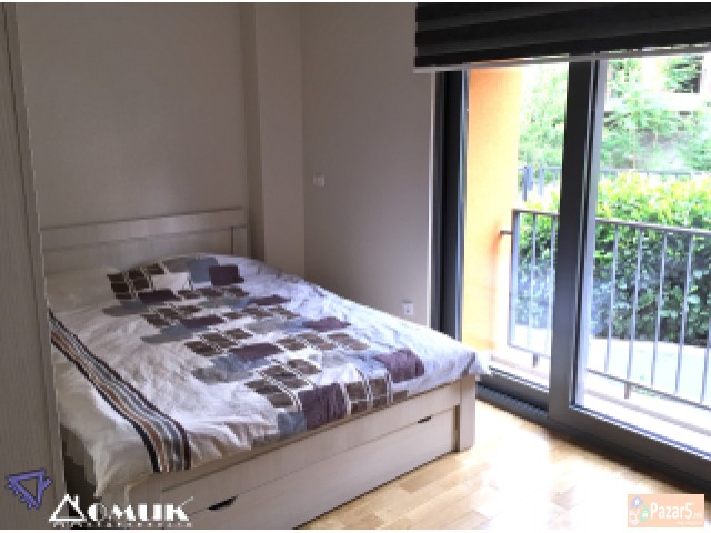 Domik Izdava 4 Soben Luksuzen Stan Vo Crnice