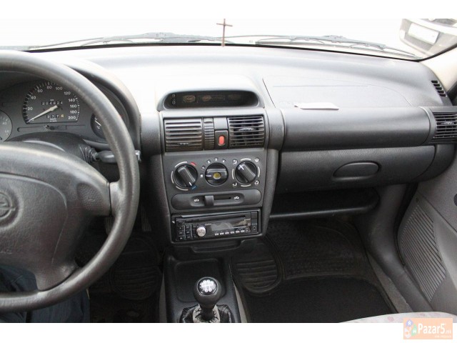 Опел Корса 1.0 бензин