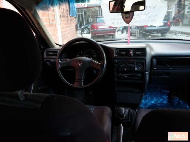 Opel Vectra Sv 5/v So Povolna Cena 