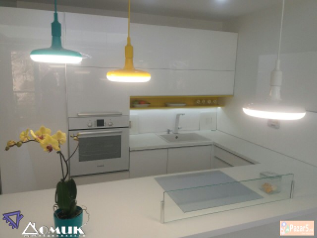 Domik Izdava Luksuzen Nevselen Stan Vo Debar Maalo