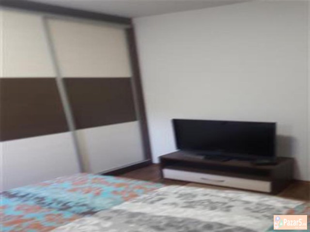 Se Izdava Trosoben Stan Vo Aerodrom