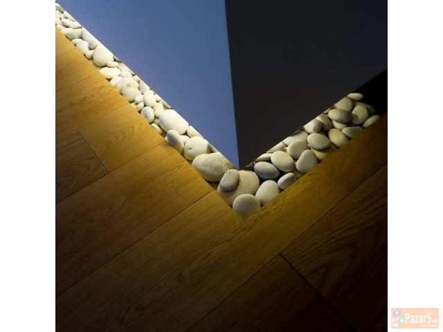 Ukrasen Dekorativen Kamen