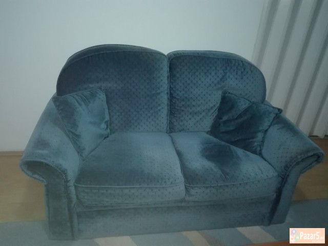 Се продава гарнитурa