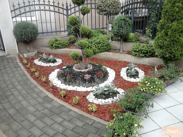 ДЕКОРАЦИЈА ДВОР