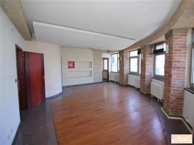 Se Izdava Deloven Prostor Vo Centar