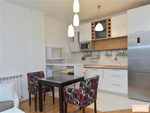 Se Izdava/prodava Nov Stan Vo Taftalidze Kaj Nova