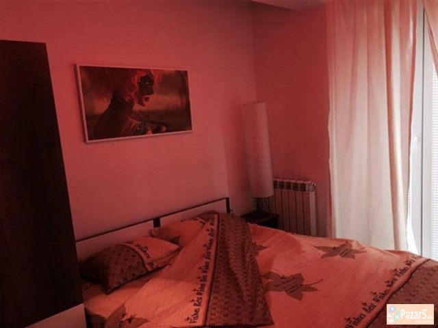 Se Izdava Trosoben Stan Vo Kozle