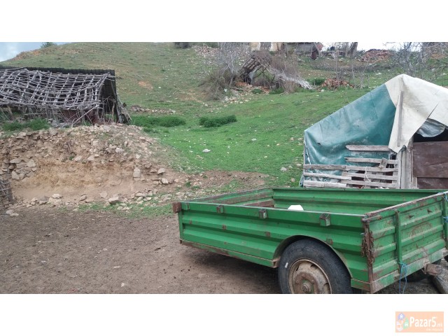 Prikolica Samopravski