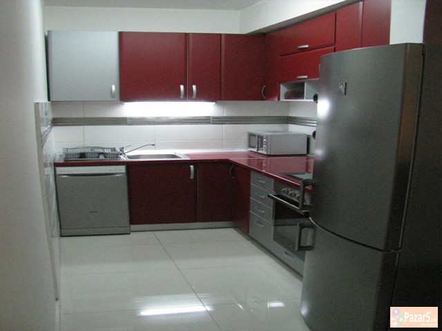 Se Iznajmuva Dvosoben Stan Vo Debar Maalo