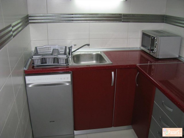 Se Iznajmuva Dvosoben Stan Vo Debar Maalo