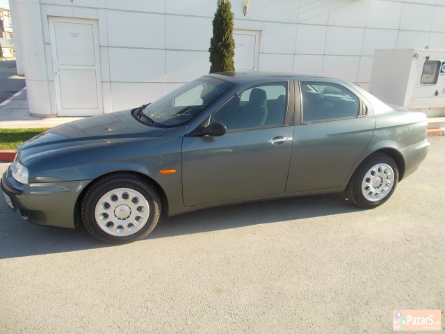  Alfa Romeo 156 