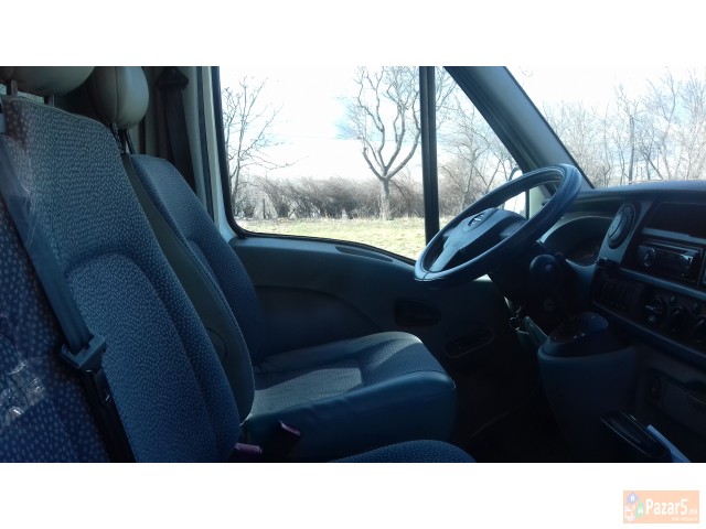 Opell Movano 2.5 Tdci